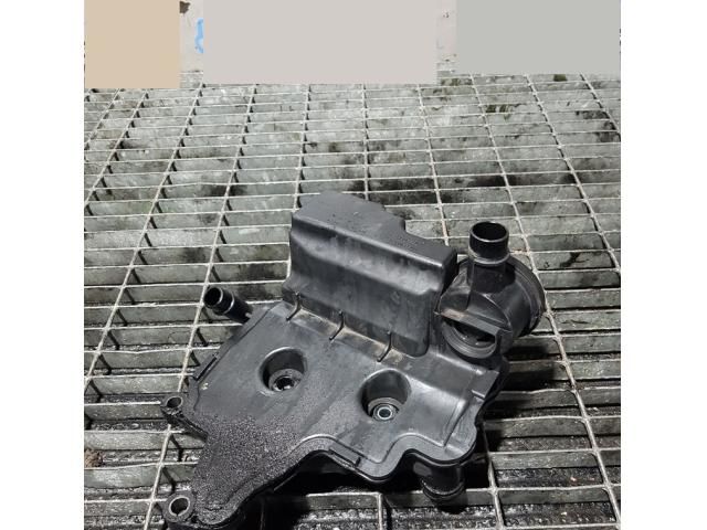 bontott FORD KUGA Olajszűrő Ház