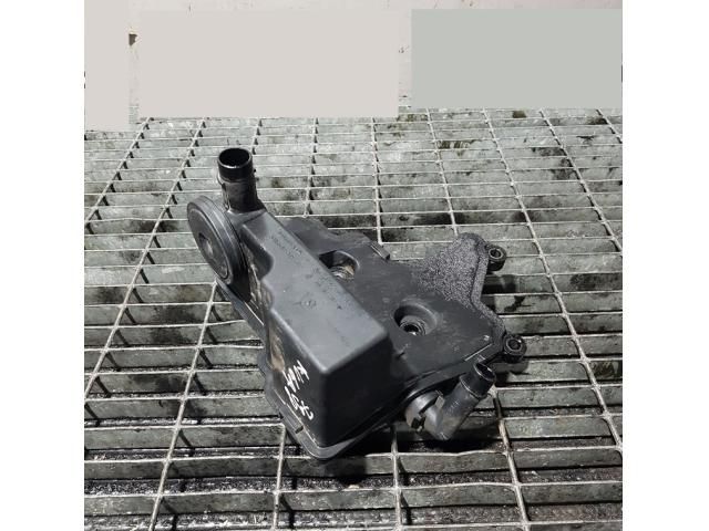 bontott FORD KUGA Olajszűrő Ház