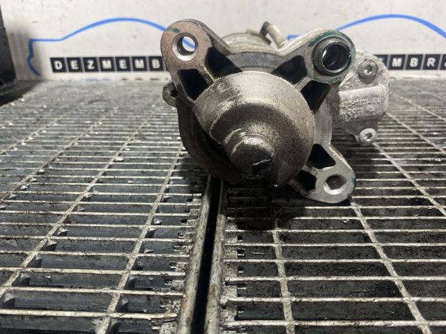 bontott FORD KUGA Önindító