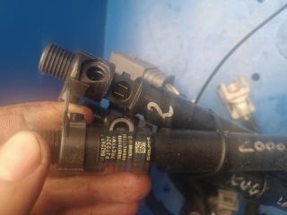 bontott FORD KUGA Porlasztó Sor / Híd