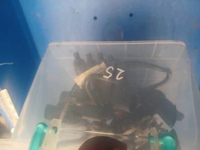 bontott FORD KUGA Porlasztó Sor / Híd