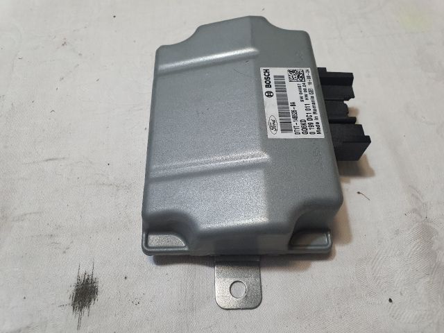 bontott FORD KUGA Start / Stop Vezérlő Modul