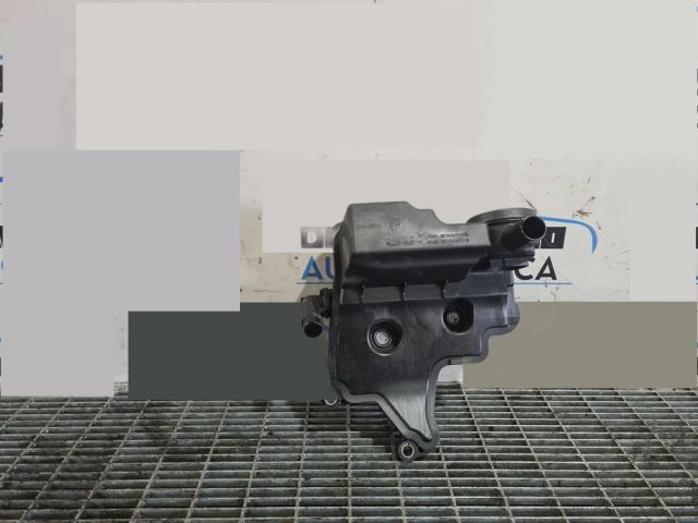 bontott FORD KUGA Szelepfedél