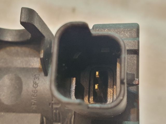 bontott FORD KUGA Turbó Vákum Szelep