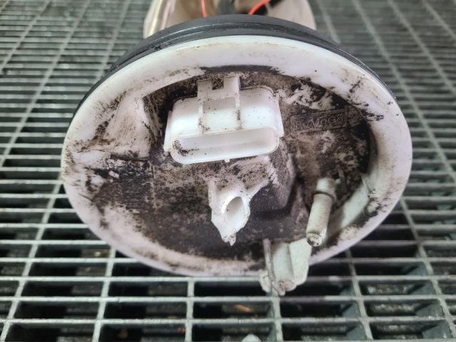 bontott FORD KUGA Üzemanyagszint Jeladó