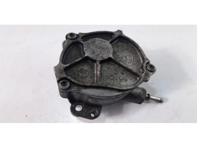 bontott FORD KUGA Vákumpumpa