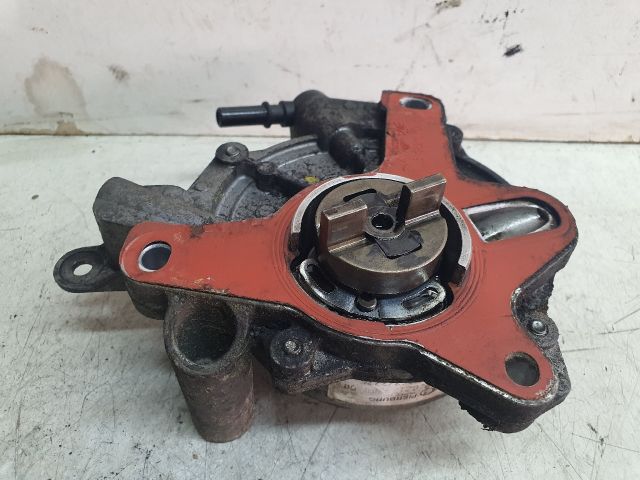 bontott FORD KUGA Vákumpumpa