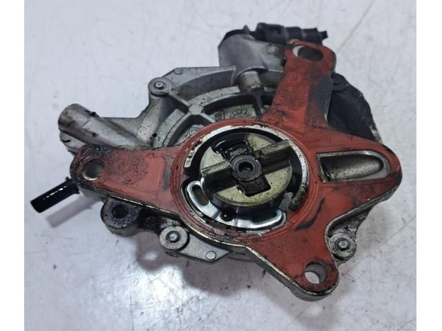 bontott FORD KUGA Vákumpumpa