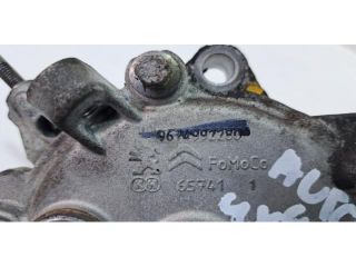 bontott FORD KUGA Vákumpumpa