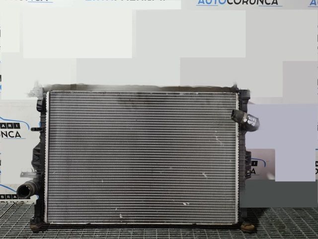 bontott FORD KUGA Vízhűtő Radiátor (Klímás)