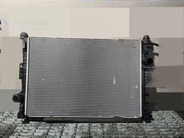 bontott FORD KUGA Vízhűtő Radiátor (Klímás)