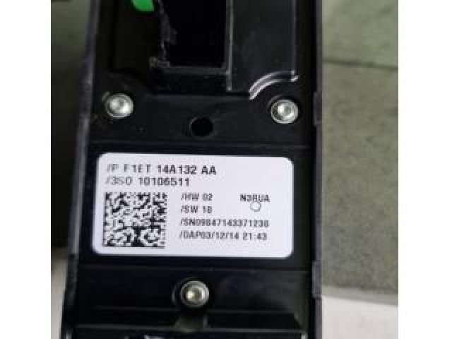 bontott FORD KUGA Ablakemelő Kapcsoló Négyes / Kettes