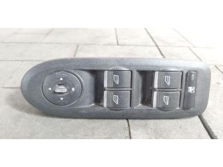 bontott FORD KUGA Ablakemelő Kapcsoló Négyes / Kettes