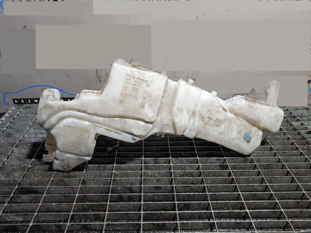 bontott FORD KUGA Ablakmosó Tartály