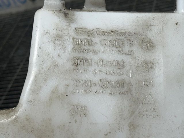 bontott FORD KUGA Ablakmosó Tartály