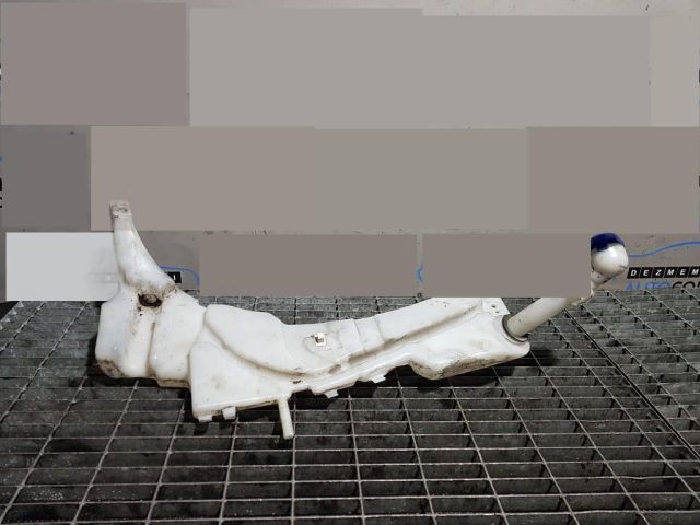 bontott FORD KUGA Ablakmosó Tartály