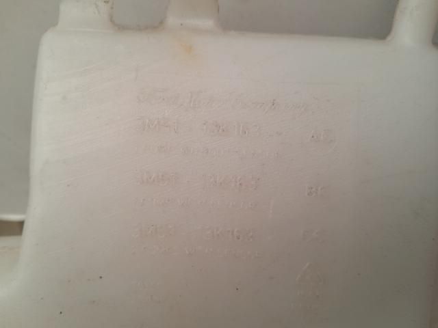 bontott FORD KUGA Ablakmosó Tartály