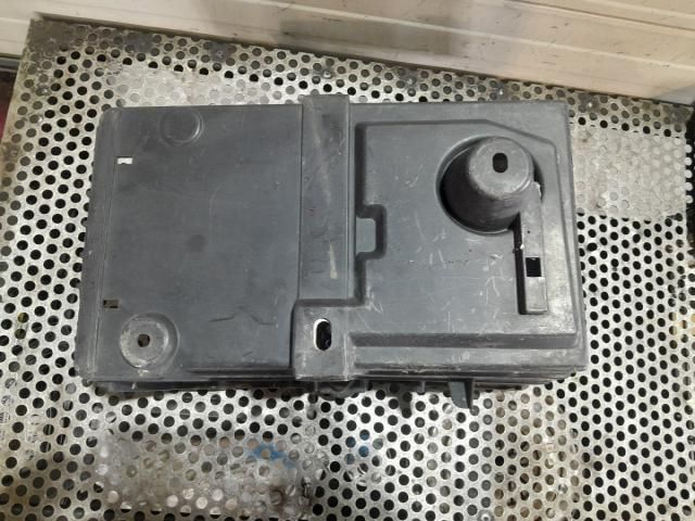 bontott FORD KUGA Akkumulátor Tartó