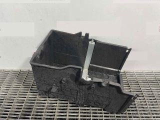 bontott FORD KUGA Akkumulátor Tartó