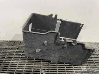 bontott FORD KUGA Akkumulátor Tartó