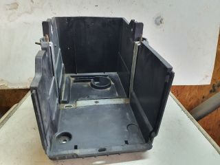 bontott FORD KUGA Akkumulátor Tartó