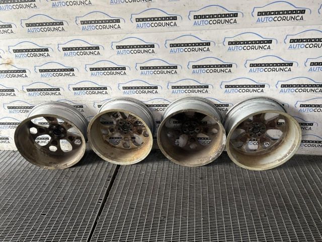 bontott FORD KUGA Alufelni Szett