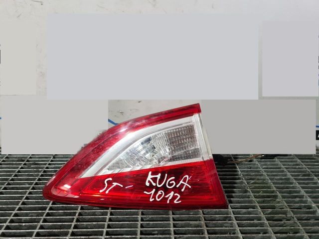 bontott FORD KUGA Bal Belső Hátsó Lámpa