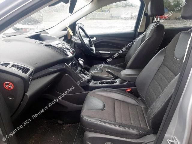 bontott FORD KUGA Bal C Oszlop Burkolat