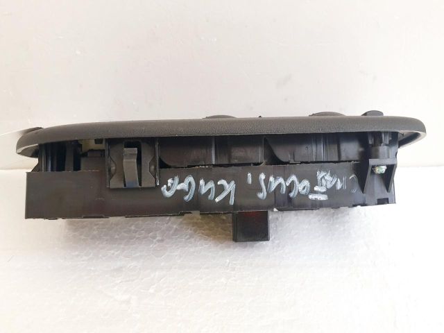 bontott FORD KUGA Bal első Ablakemelő Kapcsoló