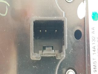 bontott FORD KUGA Bal első Ablakemelő Kapcsoló