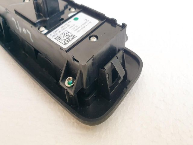 bontott FORD KUGA Bal első Ablakemelő Kapcsoló