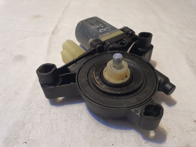 bontott FORD KUGA Bal első Ablakemelő Motor