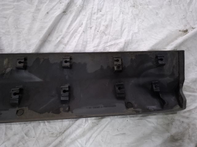 bontott FORD KUGA Bal első Ajtó Díszléc