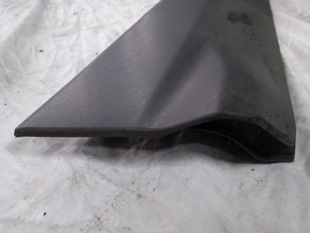 bontott FORD KUGA Bal első Ajtó Díszléc