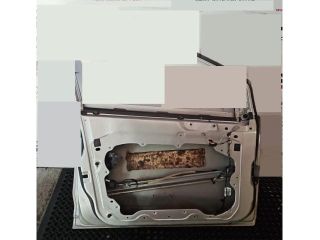 bontott FORD KUGA Bal első Ajtó (Üres lemez)