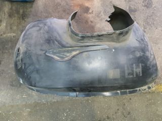 bontott FORD KUGA Bal első Első Dobbetét (Kerékjárati, Műanyag)