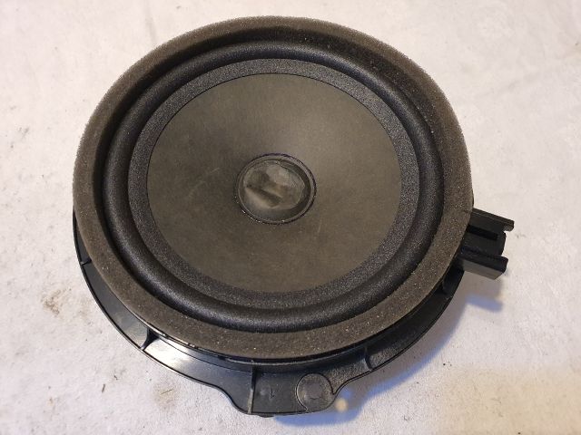 bontott FORD KUGA Bal első Hangszóró