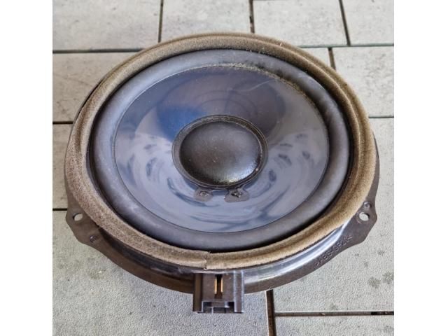 bontott FORD KUGA Bal első Hangszóró