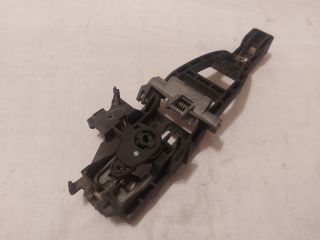 bontott FORD KUGA Bal első Külső Kilincsfészek