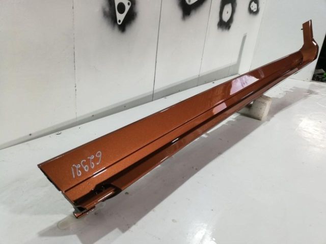 bontott FORD KUGA Bal első Küszöb Díszléc