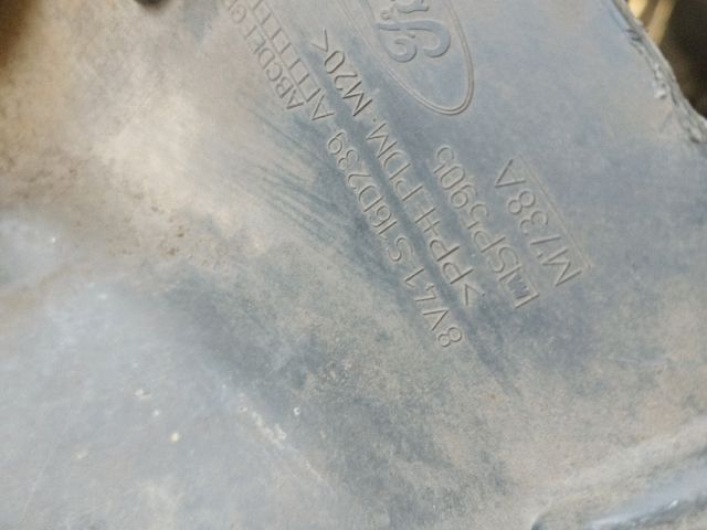 bontott FORD KUGA Bal első Sárvédő Díszléc