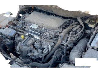 bontott FORD KUGA Bal első Sárvédő Díszléc