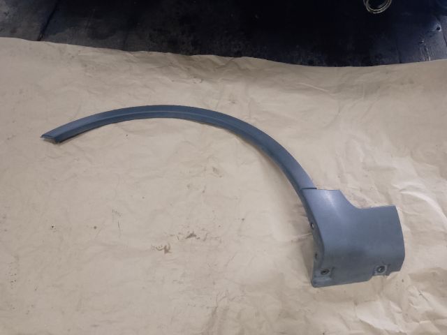 bontott FORD KUGA Bal első Sárvédő Szélesítő