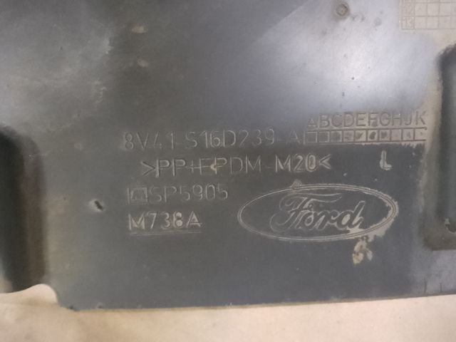 bontott FORD KUGA Bal első Sárvédő Szélesítő