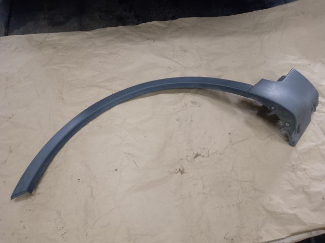 bontott FORD KUGA Bal első Sárvédő Szélesítő