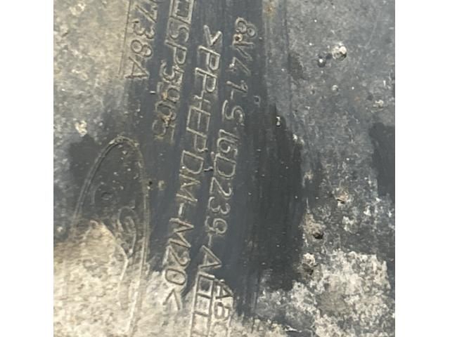 bontott FORD KUGA Bal első Sárvédő Szélesítő