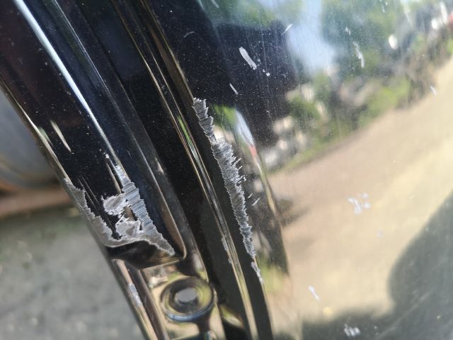 bontott FORD KUGA Bal első Sárvédő