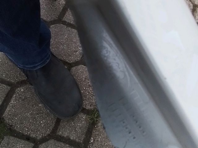 bontott FORD KUGA Bal első Sárvédő