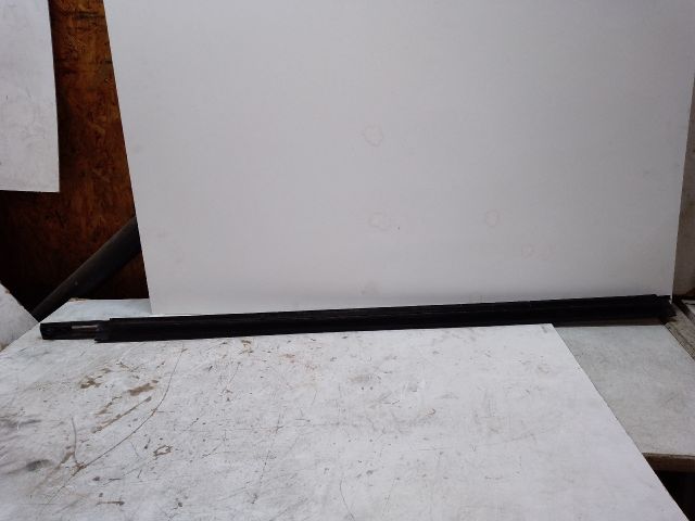 bontott FORD KUGA Bal első Vízlehúzó Gumicsík