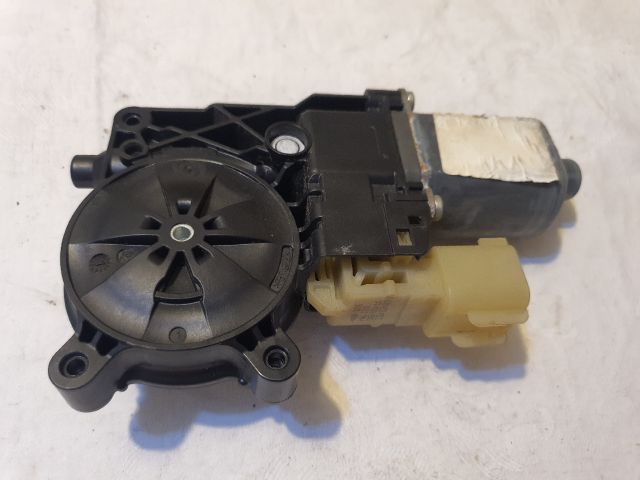 bontott FORD KUGA Bal hátsó Ablakemelő Motor